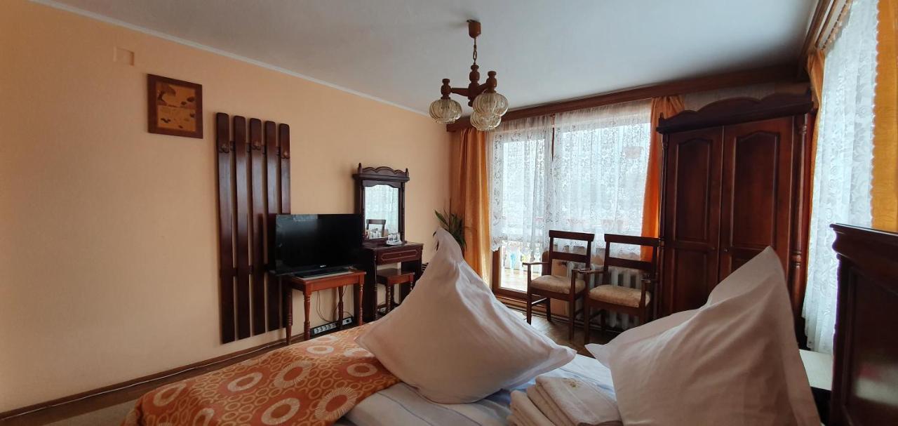 Pensiunea Orhideea Гура-Гуморулуй Экстерьер фото